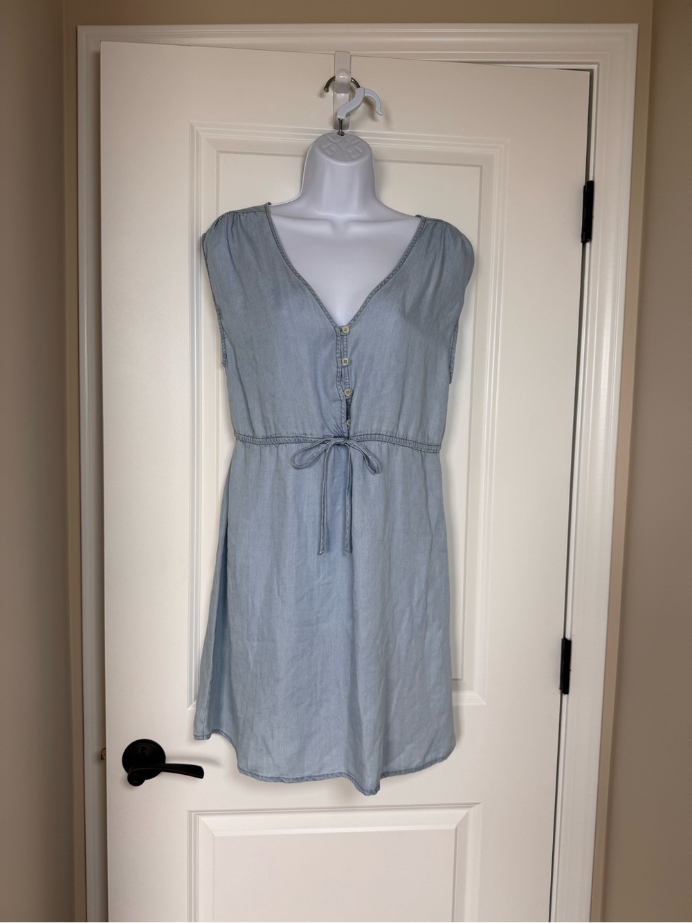Versona Tencel Fabric Light Blue Tie-Waist V-Neck Mini Dress
